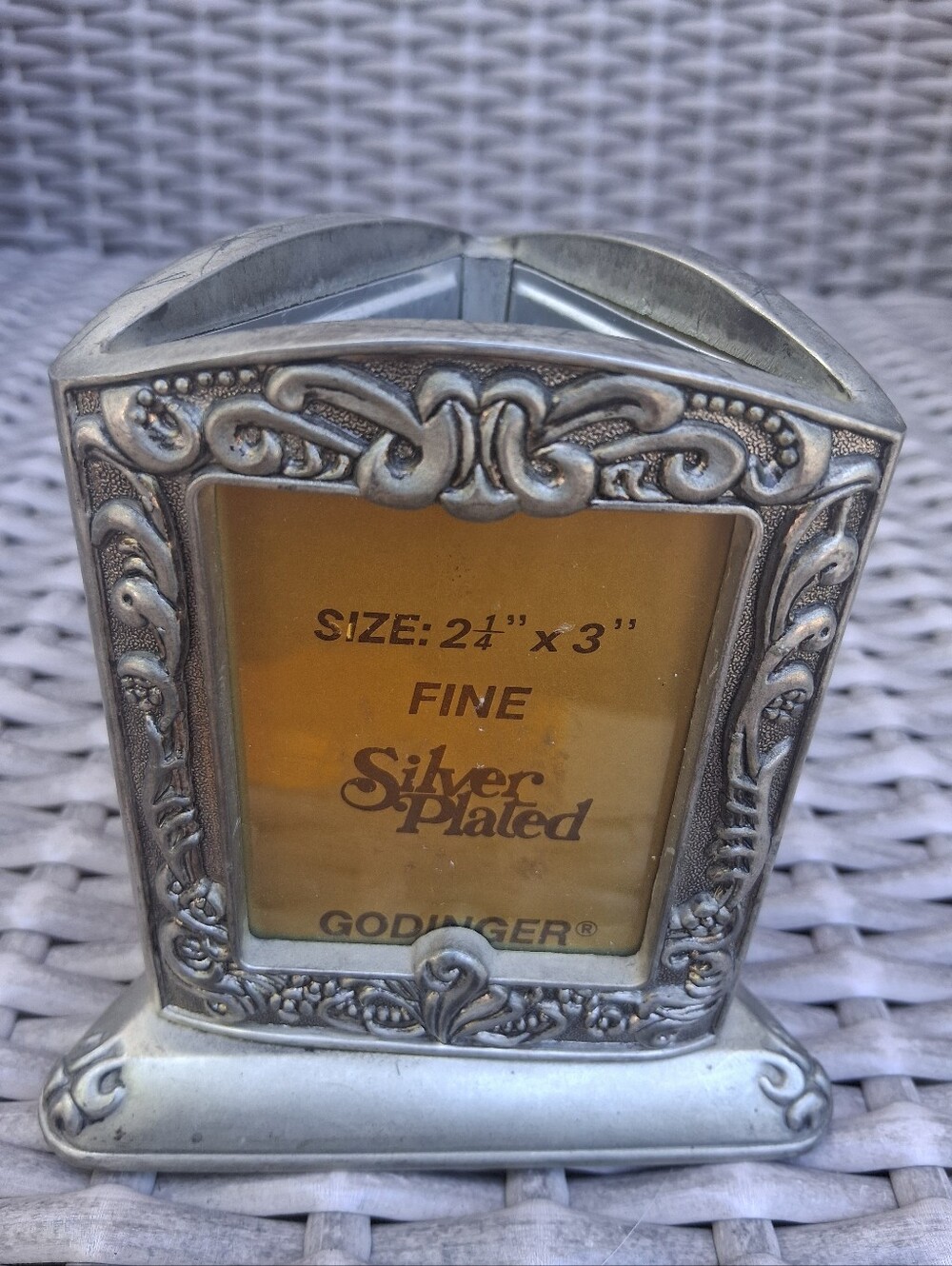 Godinger Silver-Plated Ornate Photo Frame - Silver Finish